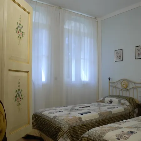 Le Camelie * Domodossola