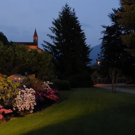 Le Camelie فندق مبيت وإفطار 3*